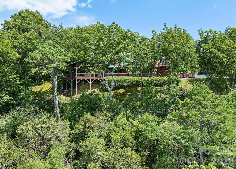 463 Walela Trail Maggie Valley, NC 28751