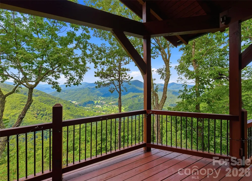 463 Walela Trail Maggie Valley, NC 28751