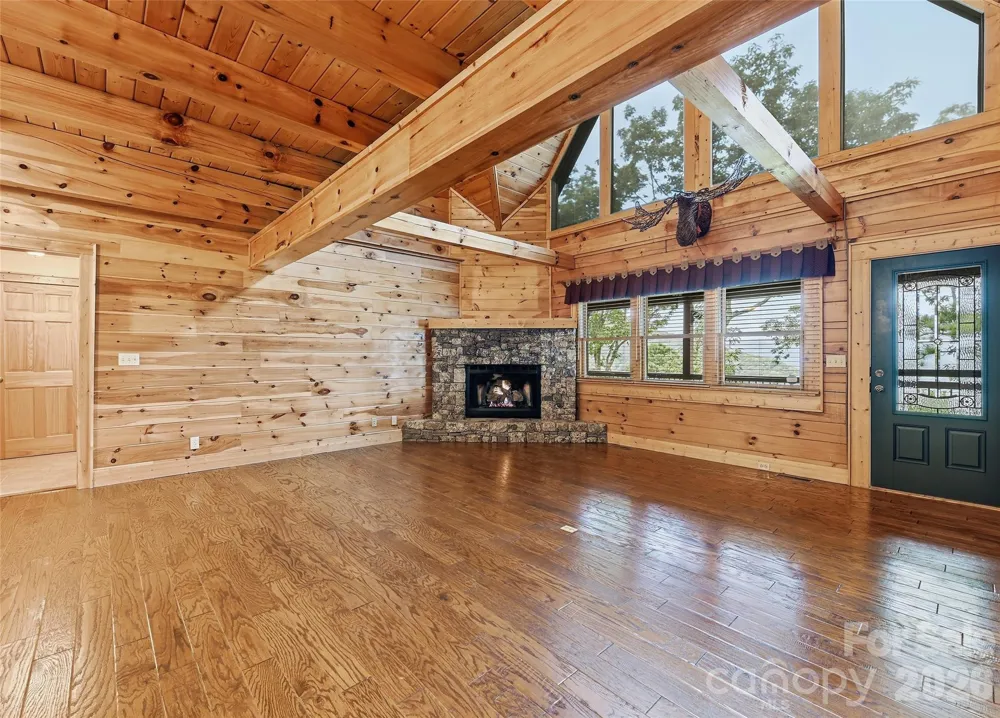 463 Walela Trail Maggie Valley, NC 28751