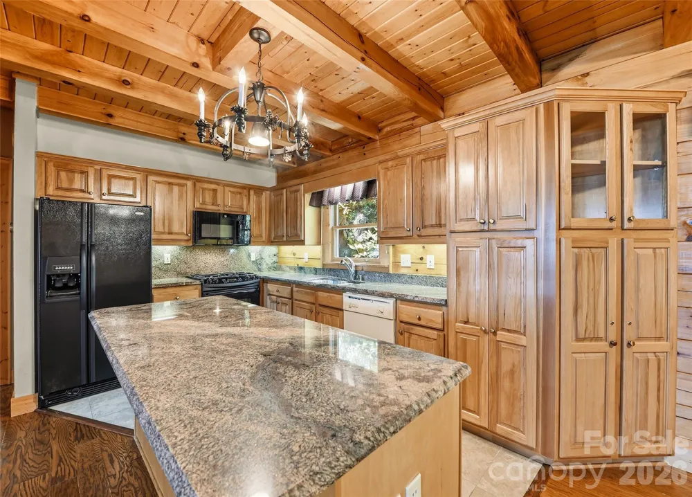 463 Walela Trail Maggie Valley, NC 28751
