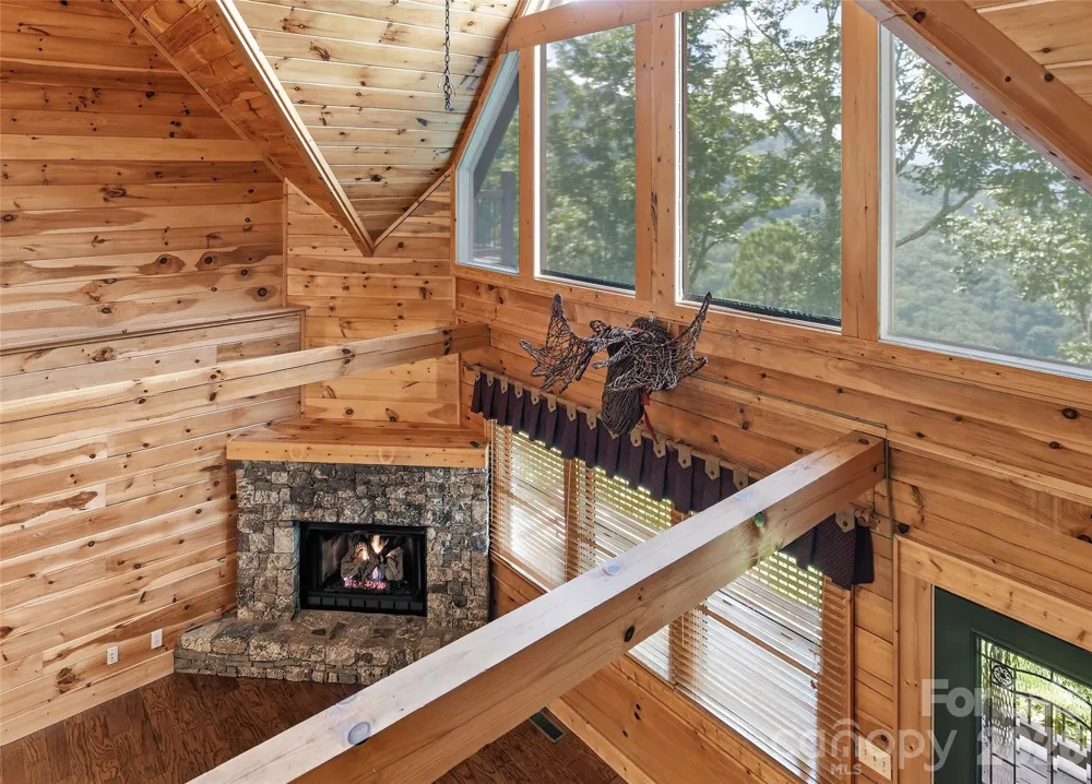 463 Walela Trail Maggie Valley, NC 28751
