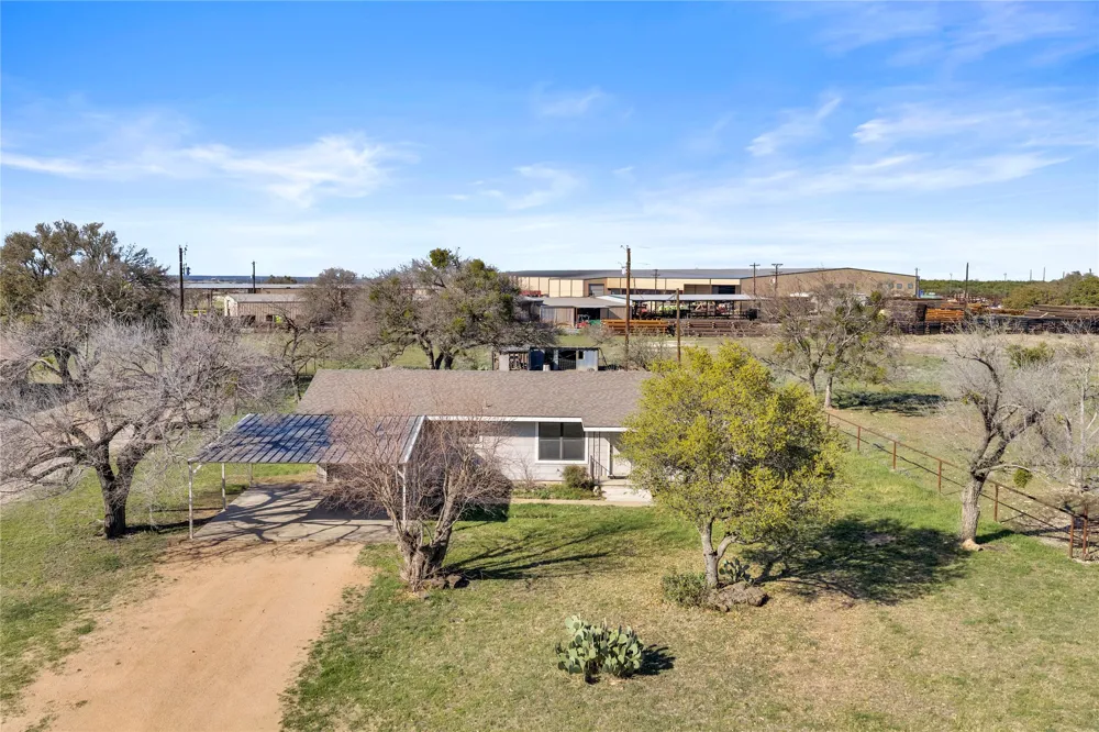 3024 E HWY 29 Burnet, TX 78611