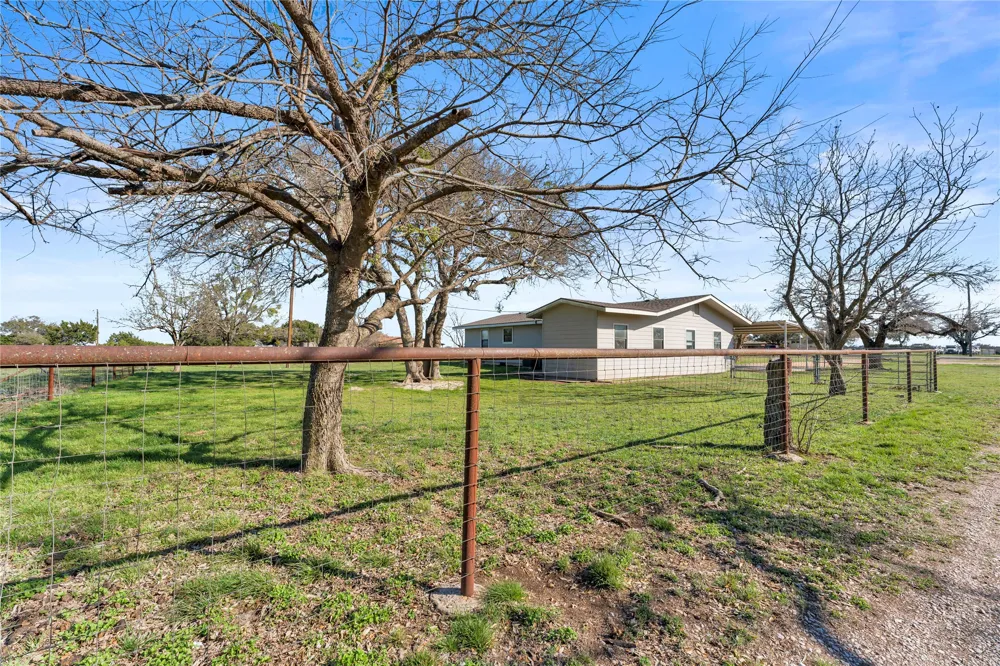 3024 E HWY 29 Burnet, TX 78611