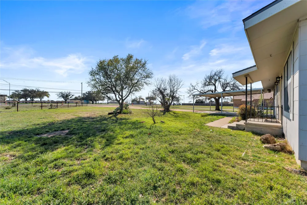 3024 E HWY 29 Burnet, TX 78611