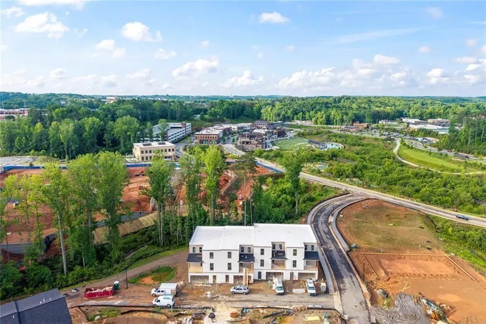 1006 Creekside Lane Cumming, GA 30040