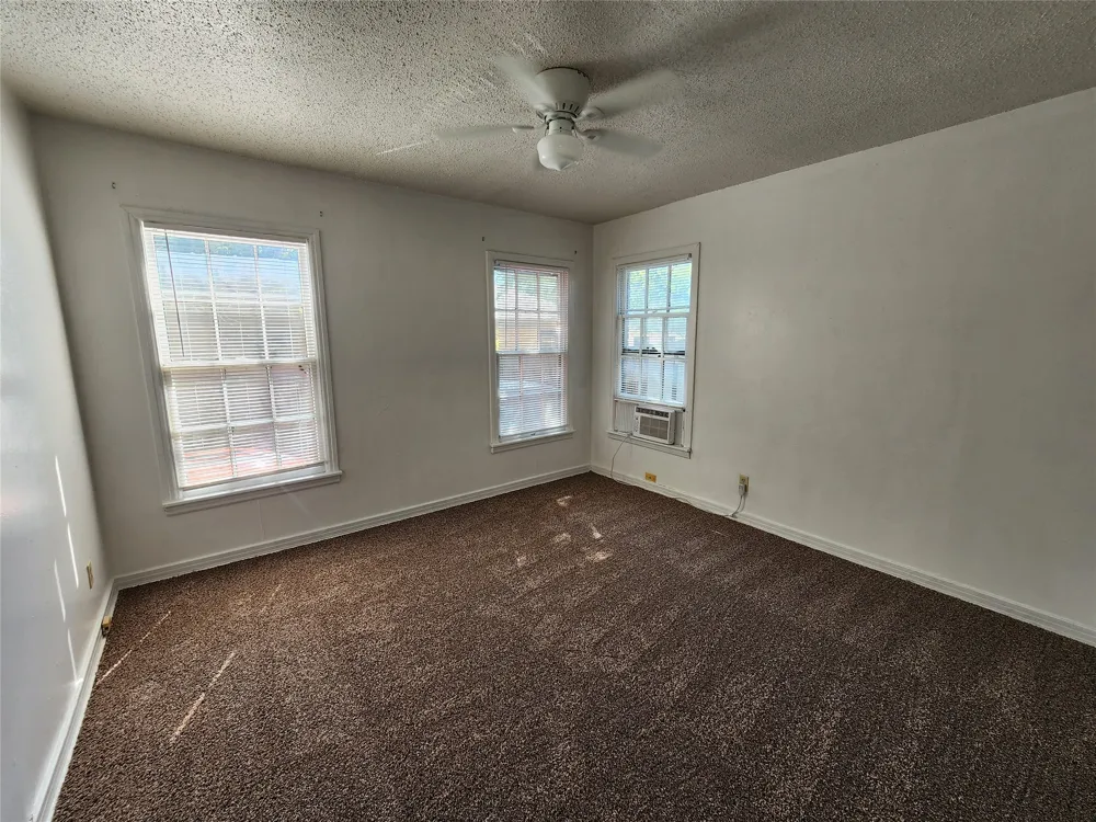 3704 Meadowbrook Drive Fort Worth, TX 76103