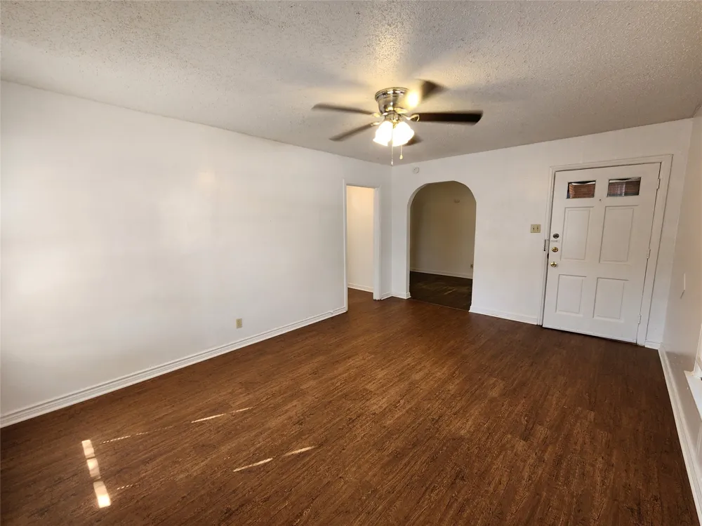 3704 Meadowbrook Drive Fort Worth, TX 76103