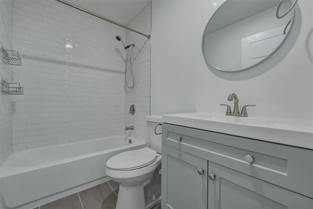 325 Hillcroft Road Fort Worth, TX 76108