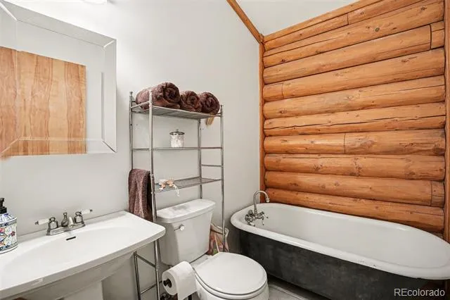 220 Rocky Mountain View Divide, CO 80814