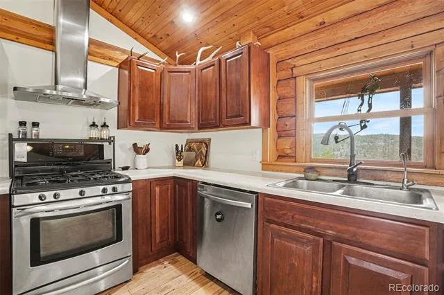 220 Rocky Mountain View Divide, CO 80814