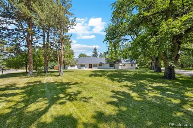 3360 S Columbine Circle Englewood, CO 80113