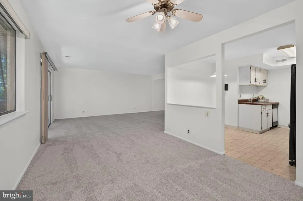 115 E KINGS HIGHWAY ##144 Maple Shade, NJ 08052