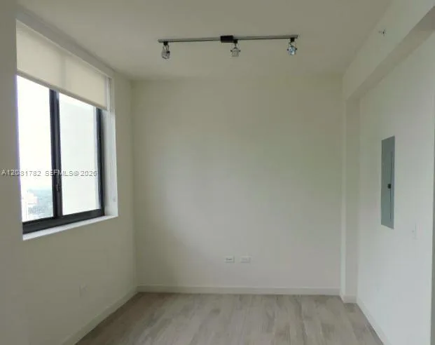 999 SW 1 AV #2503 Miami, FL 33130