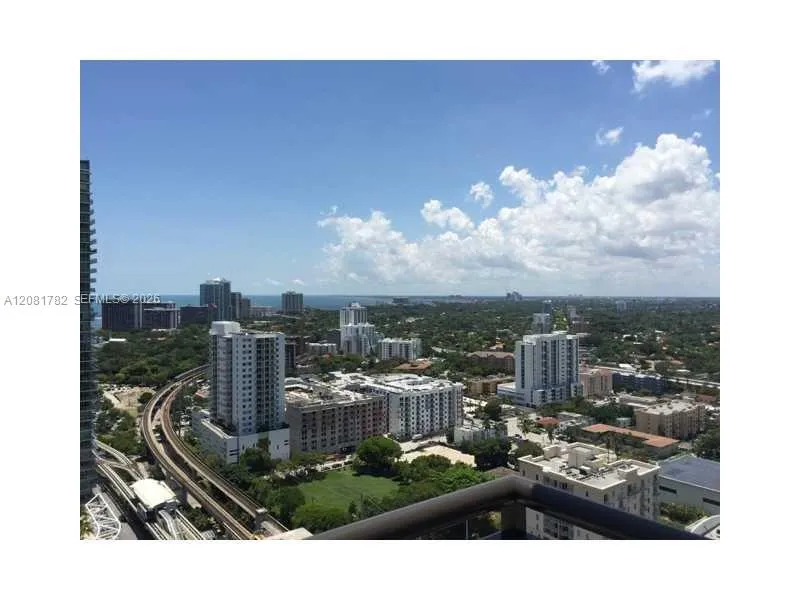 999 SW 1 AV #2503 Miami, FL 33130