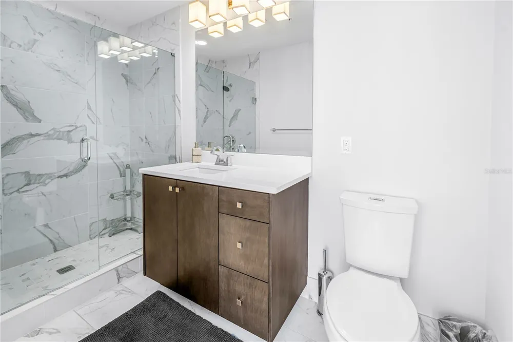 176 4TH AVENUE NE #1101 St Petersburg, FL 33701
