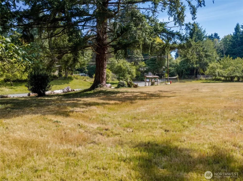 99 xx SW 116th Street Vashon, WA 98070