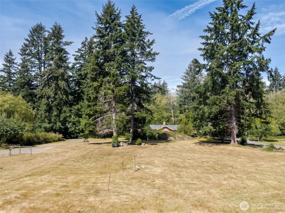 99 xx SW 116th Street Vashon, WA 98070