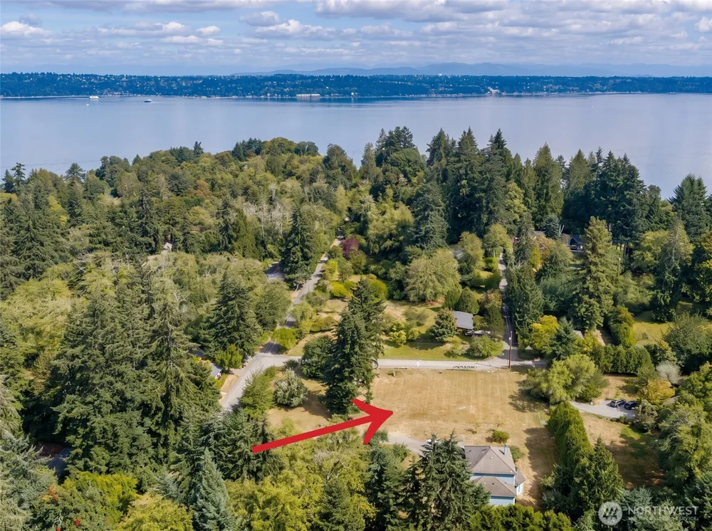 99 xx SW 116th Street Vashon, WA 98070