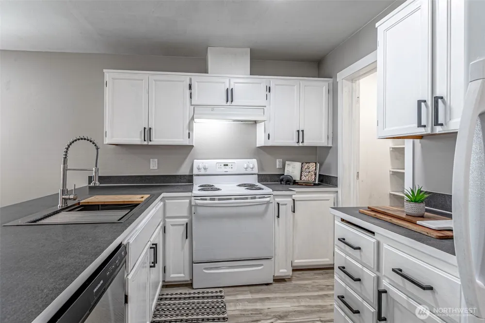 1320 S I STREET Tacoma, WA 98405