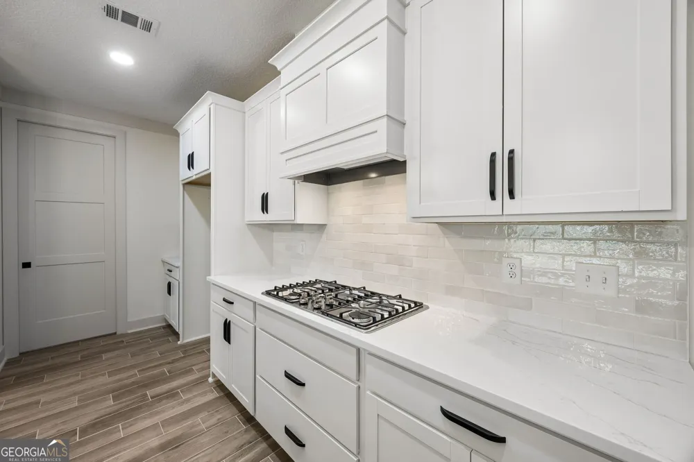 102 Tidewater CIR Kingsland, GA 31548