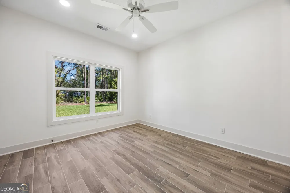 102 Tidewater CIR Kingsland, GA 31548