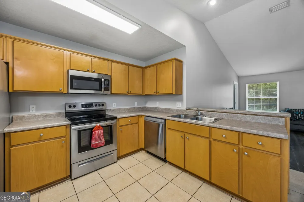 110 Magnolia CT Kingsland, GA 31548