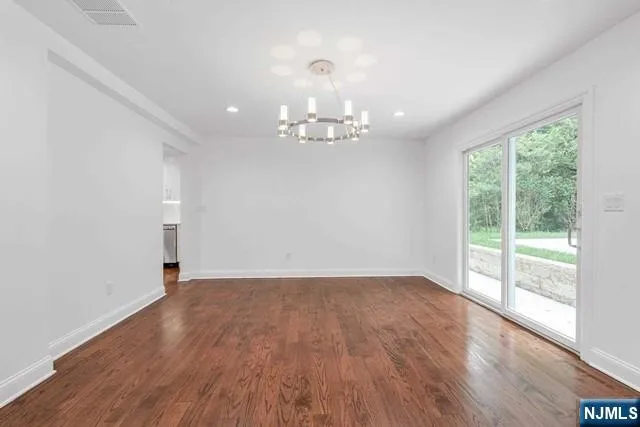 235 S Dwight Place Englewood, NJ 07631