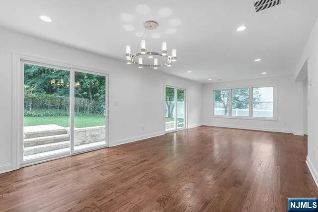 235 S Dwight Place Englewood, NJ 07631