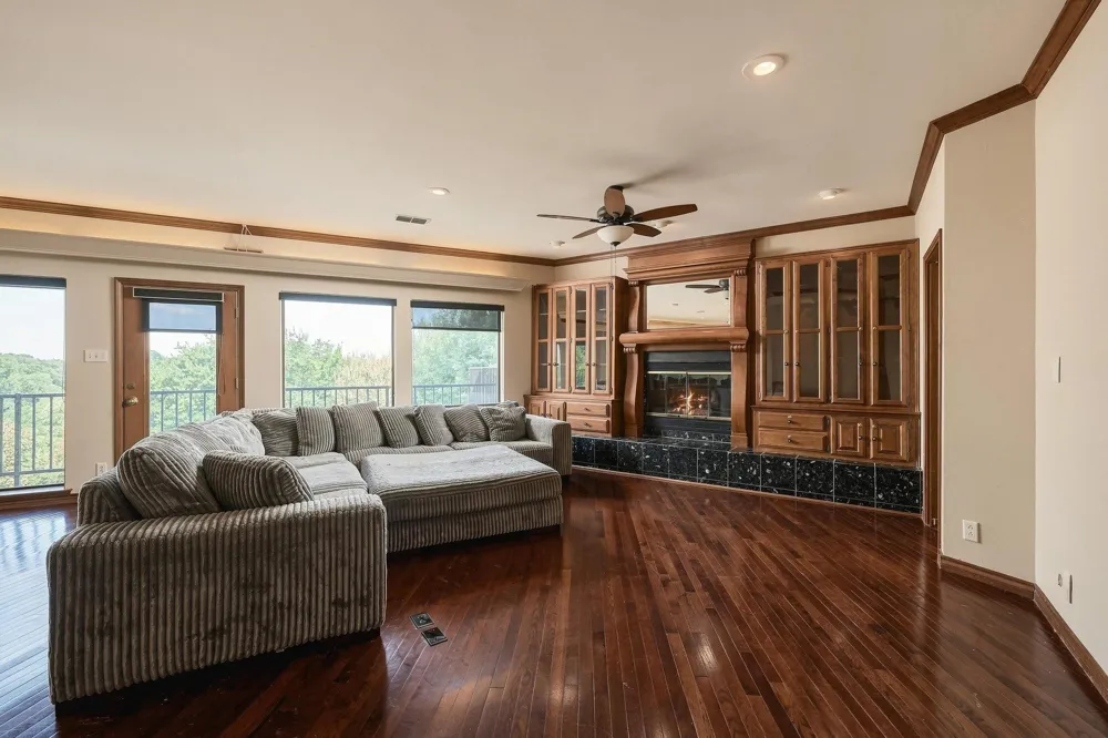 727 Westwood Drive Sherman, TX 75092