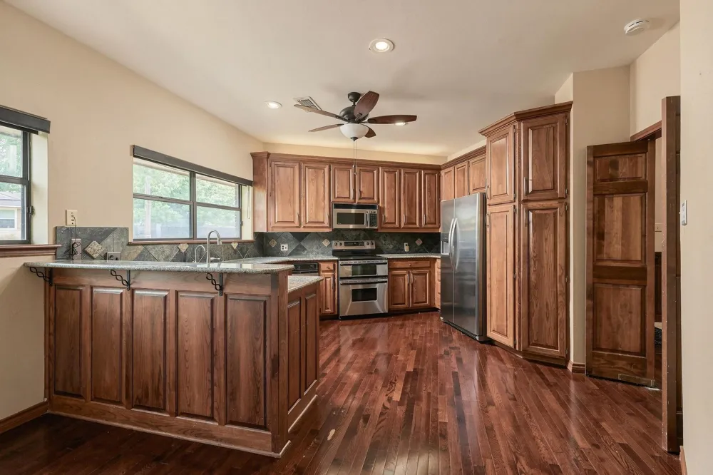 727 Westwood Drive Sherman, TX 75092