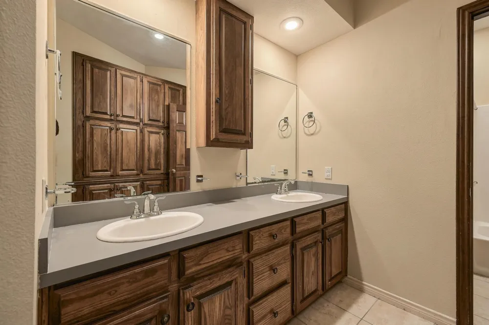 727 Westwood Drive Sherman, TX 75092