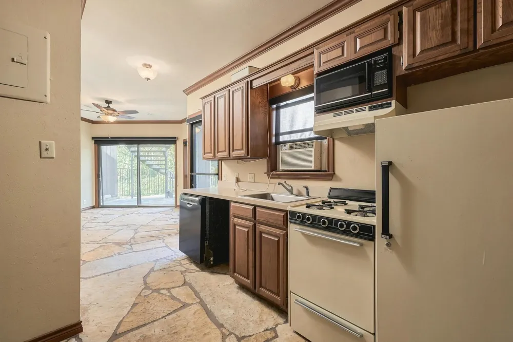 727 Westwood Drive Sherman, TX 75092