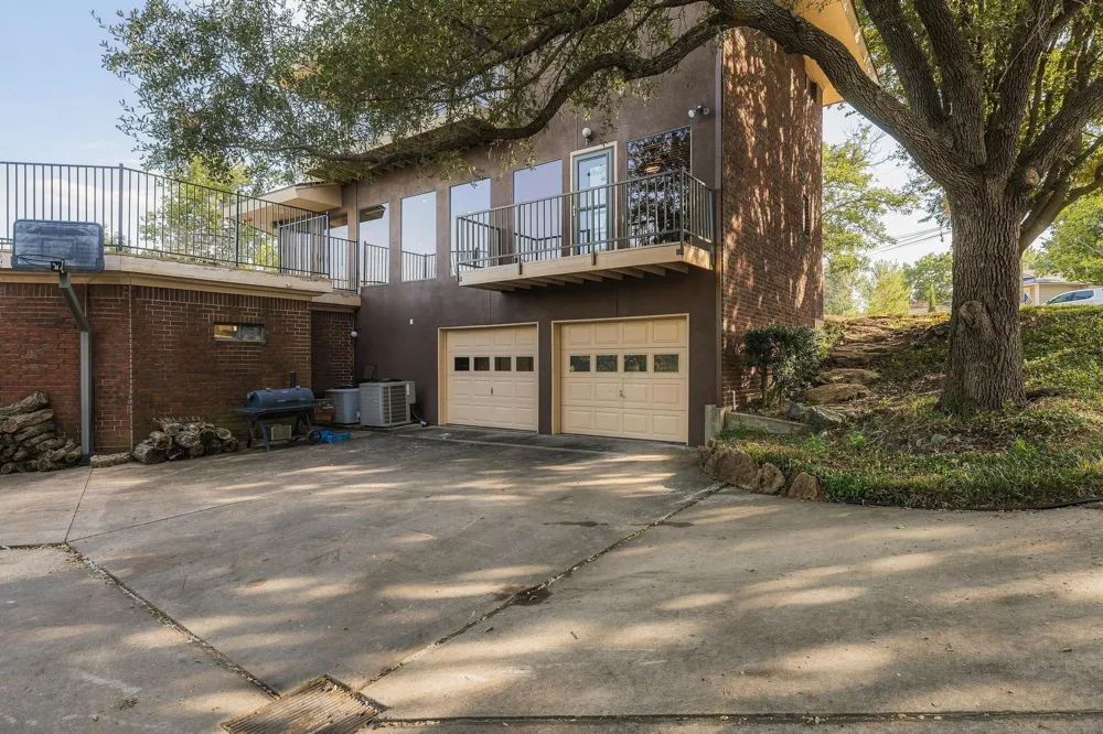 727 Westwood Drive Sherman, TX 75092
