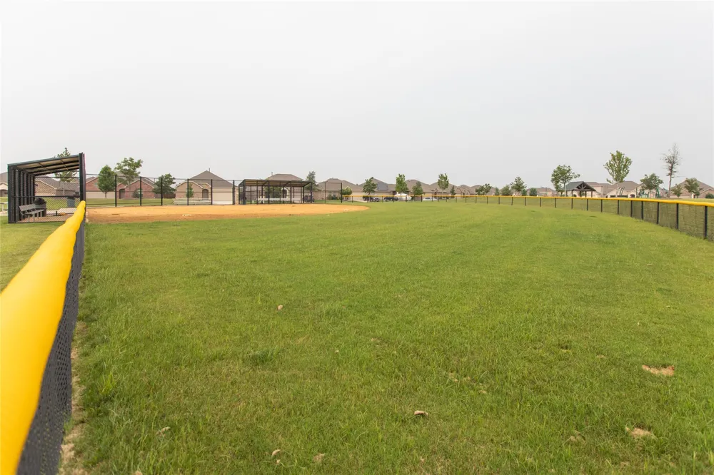 905 Silverbell Street Princeton, TX 75407