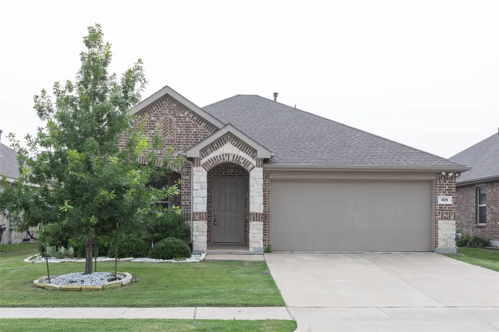 905 Silverbell Street Princeton, TX 75407