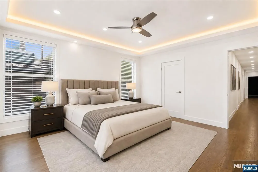 506 Undercliff Avenue Edgewater, NJ 07020