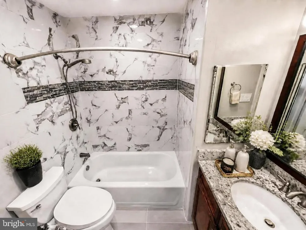 8237 SMITHFIELD AVENUE Springfield, VA 22152