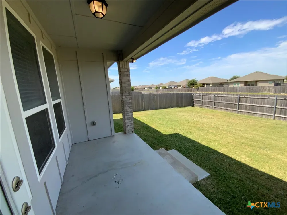 1110 Lakeway Crossing Drive Temple, TX 76502