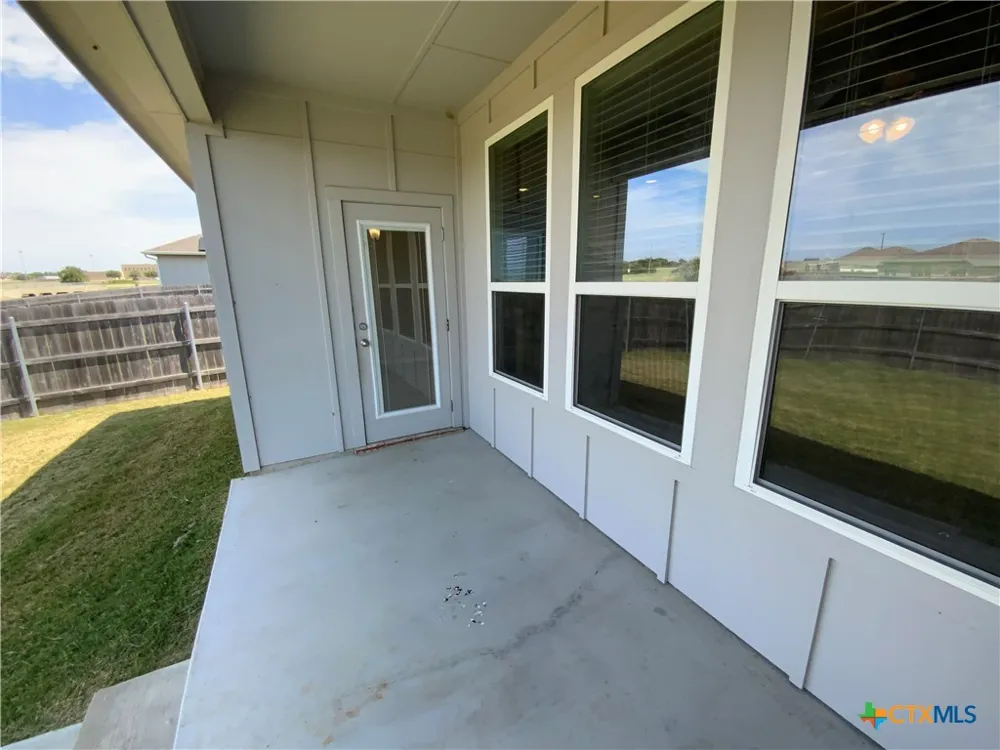 1110 Lakeway Crossing Drive Temple, TX 76502