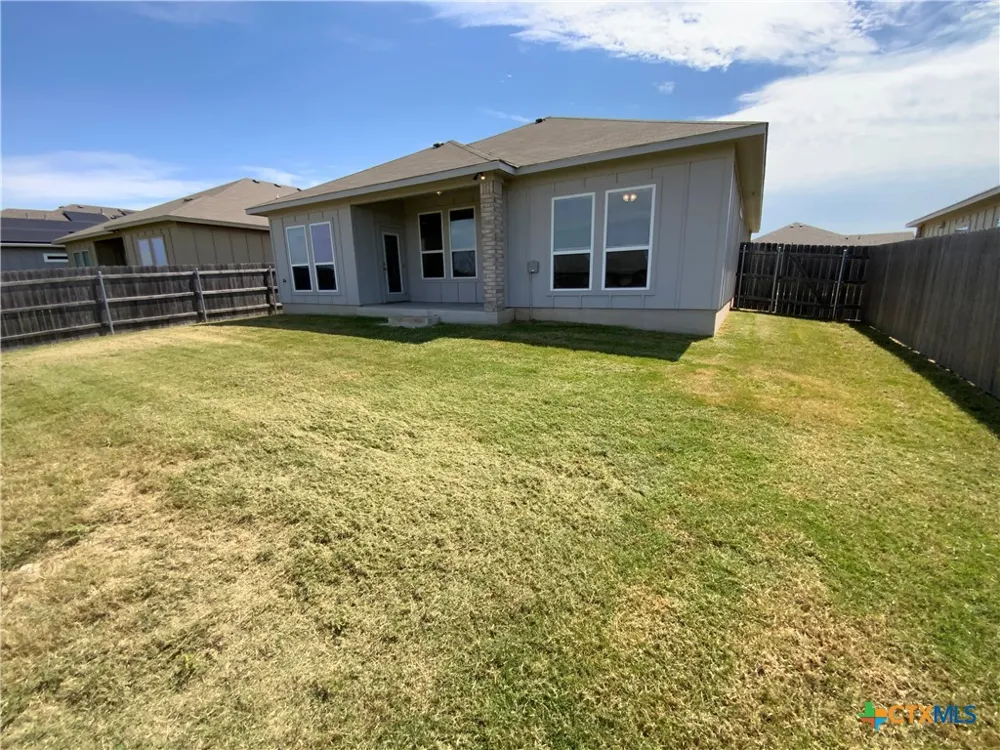 1110 Lakeway Crossing Drive Temple, TX 76502