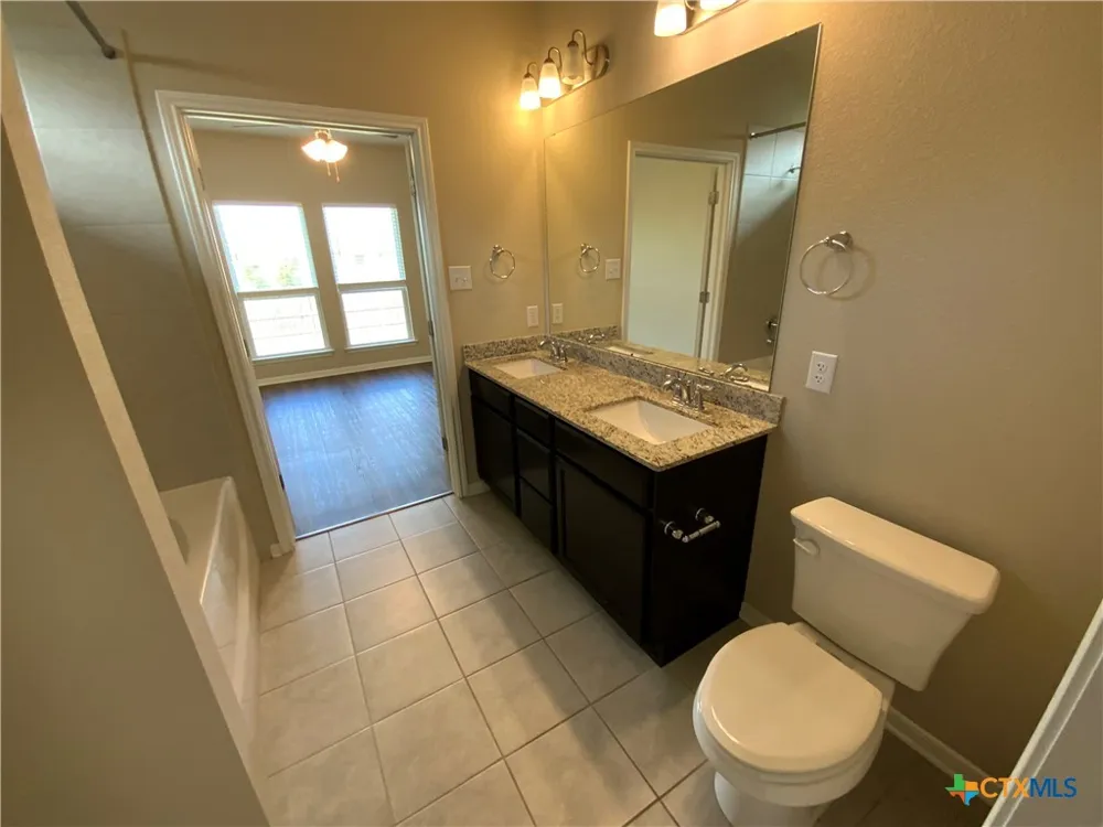1110 Lakeway Crossing Drive Temple, TX 76502