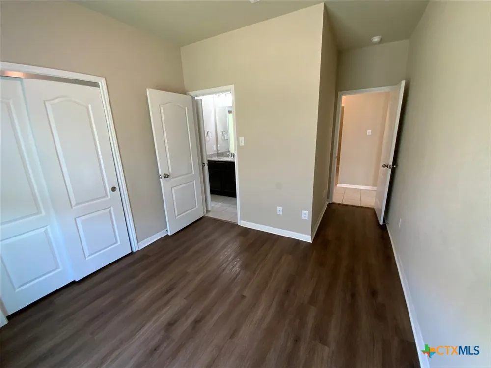 1110 Lakeway Crossing Drive Temple, TX 76502