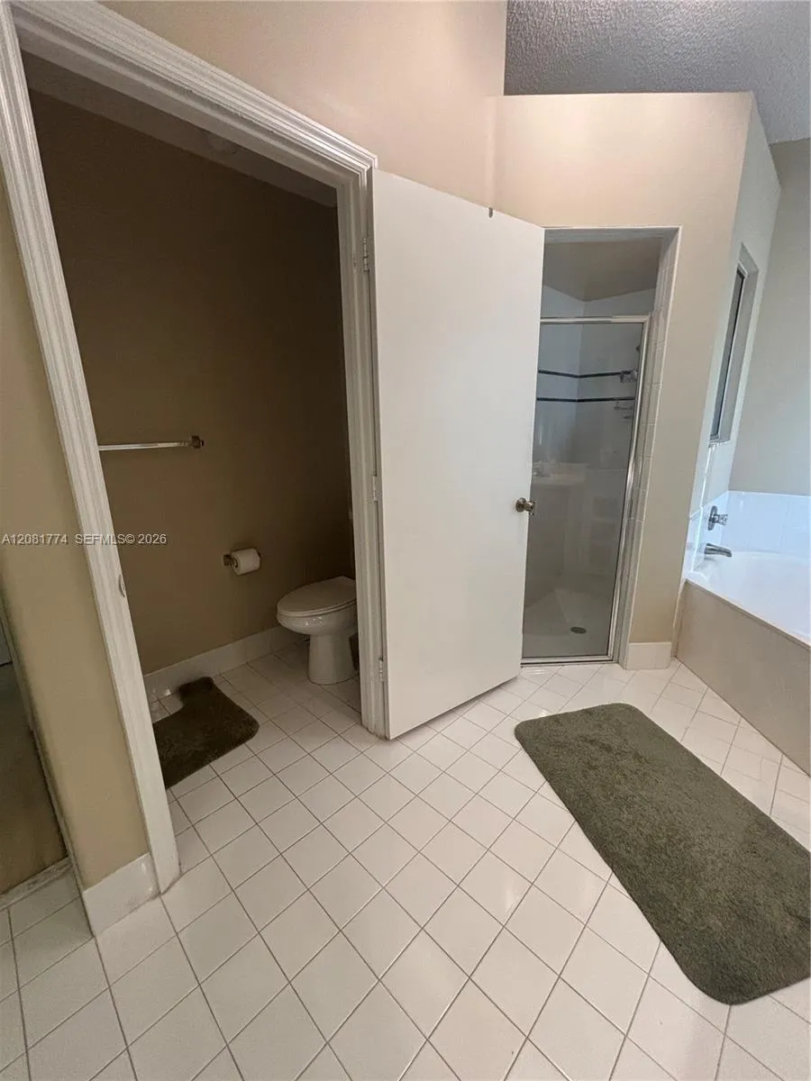 18581 NW 23rd St Pembroke Pines, FL 33029