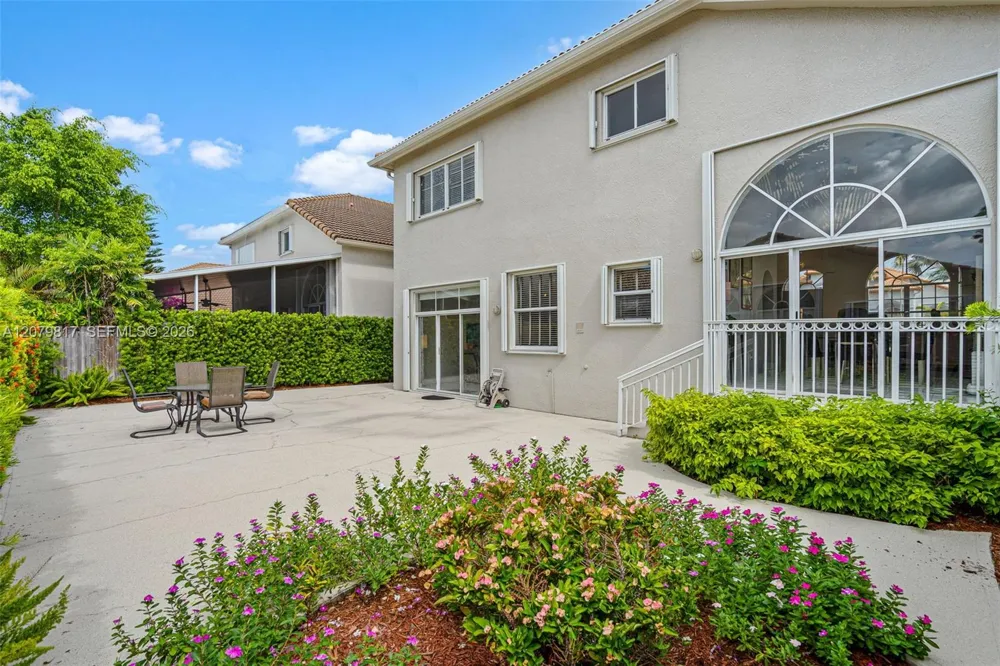 9750 NW 31st St Doral, FL 33172