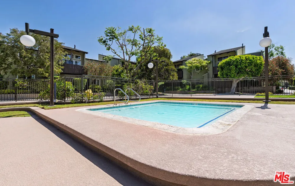4931 Indian Wood Road #357 Culver City, CA 90230