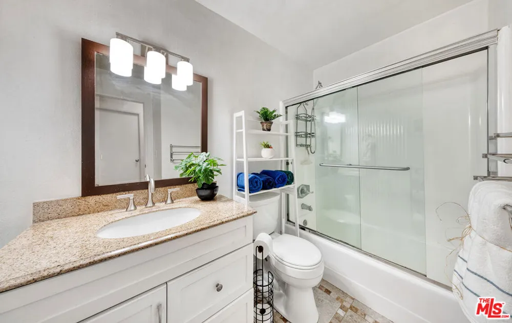 4931 Indian Wood Road #357 Culver City, CA 90230