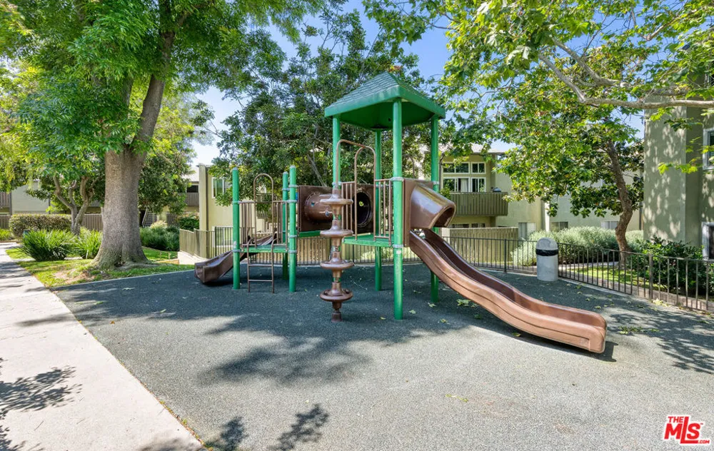 4931 Indian Wood Road #357 Culver City, CA 90230