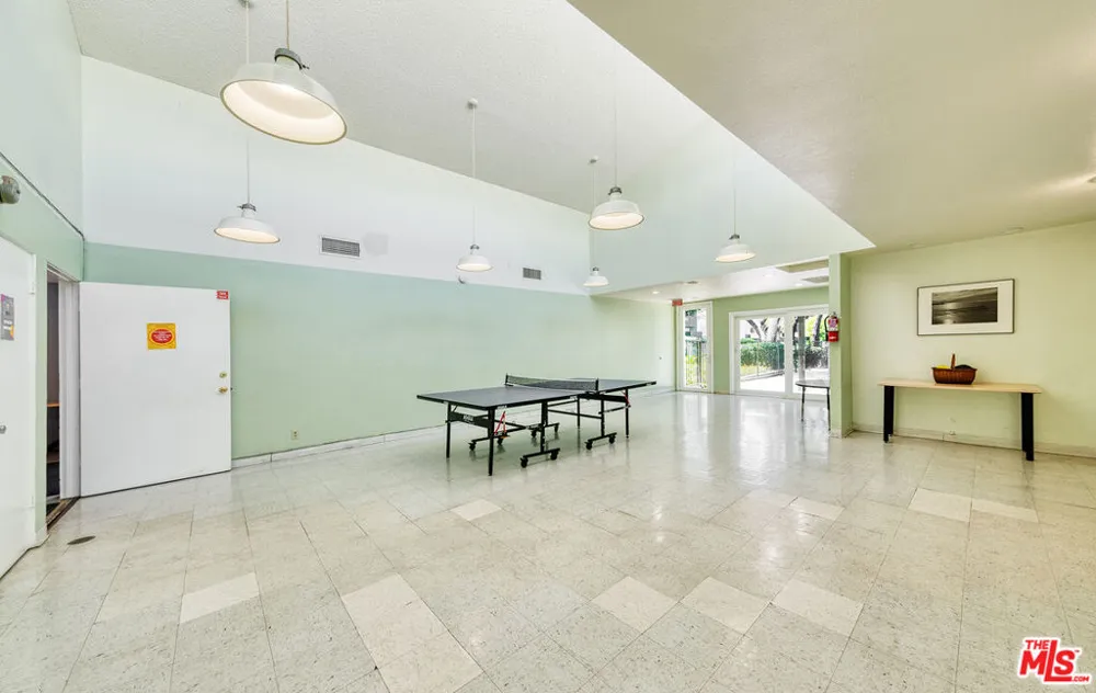 4931 Indian Wood Road #357 Culver City, CA 90230