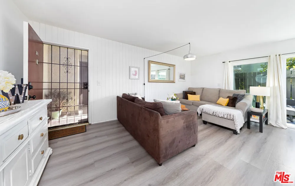 4931 Indian Wood Road #357 Culver City, CA 90230
