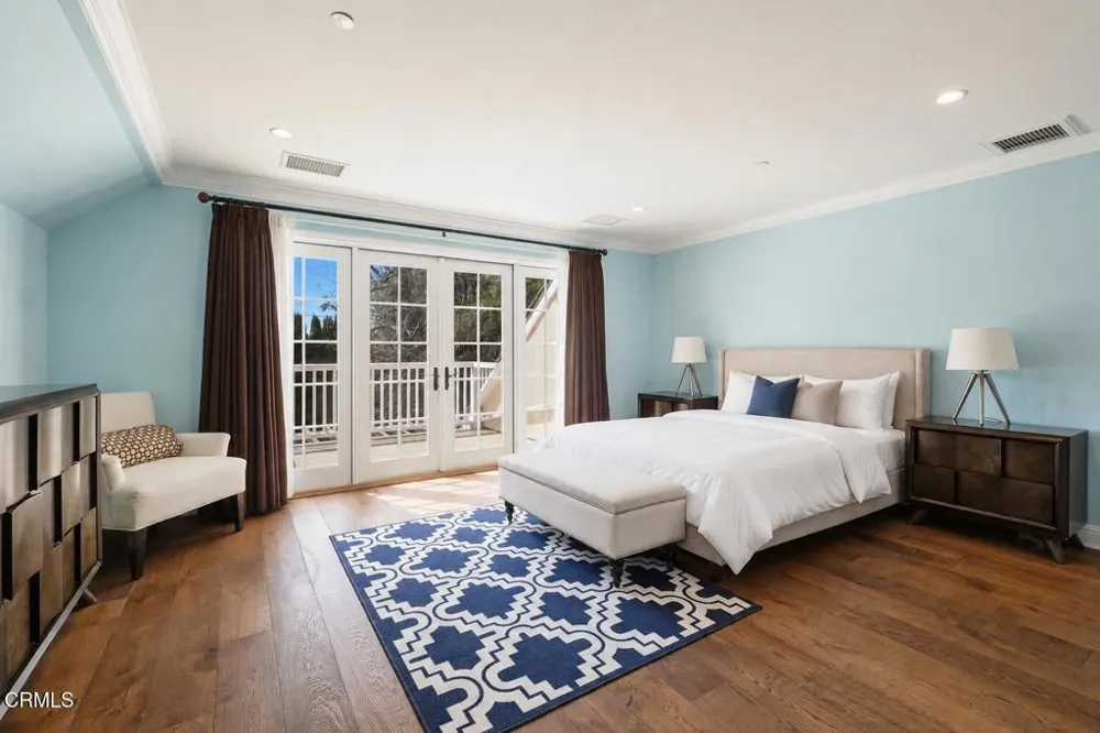 2968 Gainsborough Drive San Marino, CA 91108